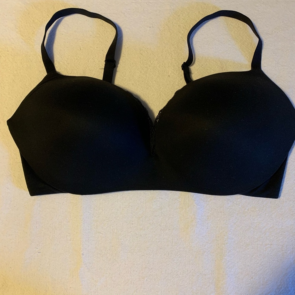 Victoria’s Secret Sweater Bra Lace Detail Black Plunge Slightly Padded #feminine - Picture 1 of 7